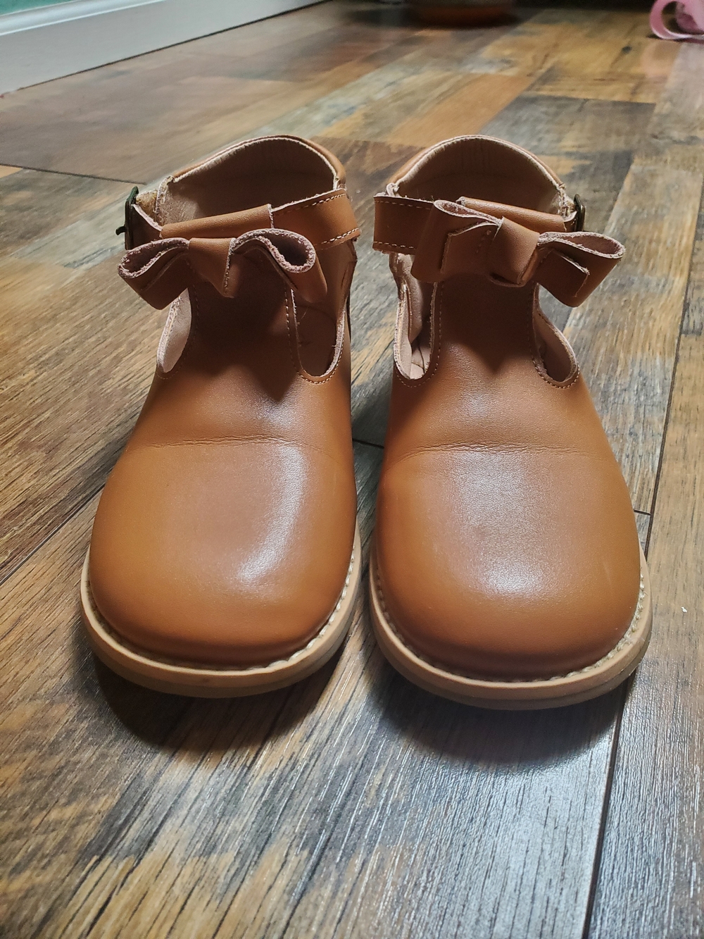 SweetHoney Little Girls Bow Strap Dress Shoes in Cognac Brown